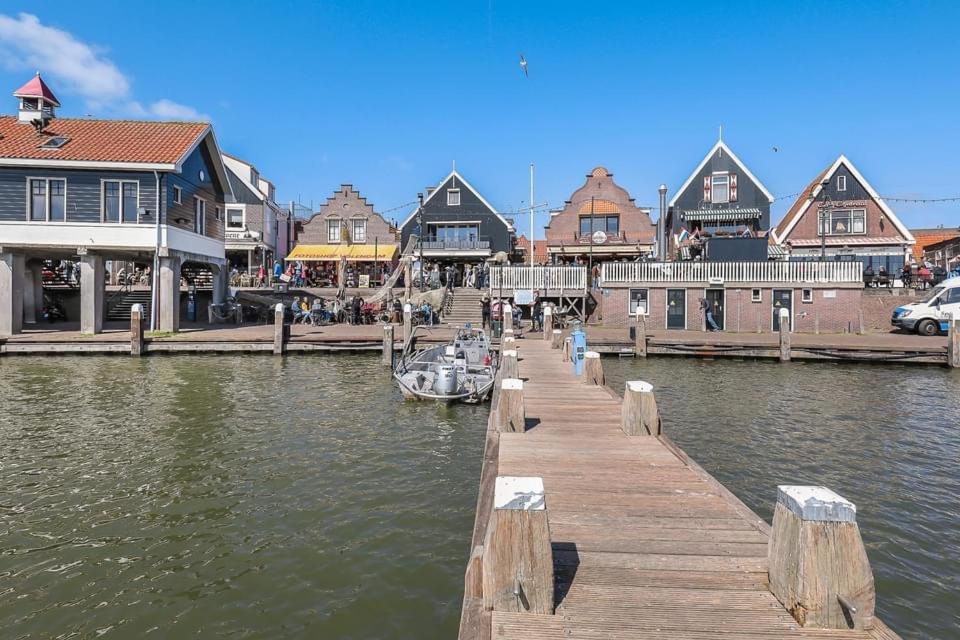 Cosy At The In Apartment Volendam